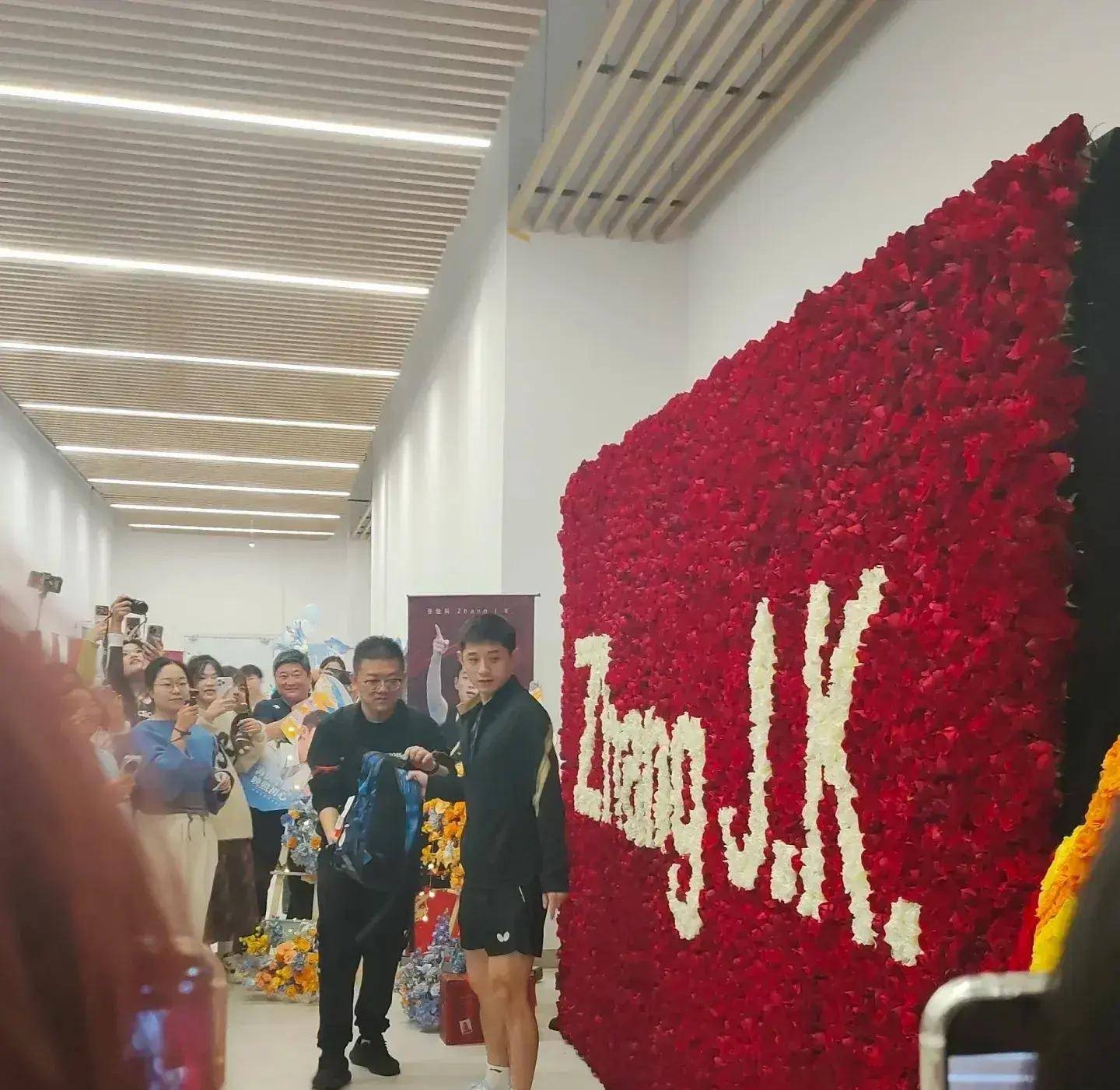 乐动体育官网-包含青年冠军势如破竹，实力不可小觑！的词条